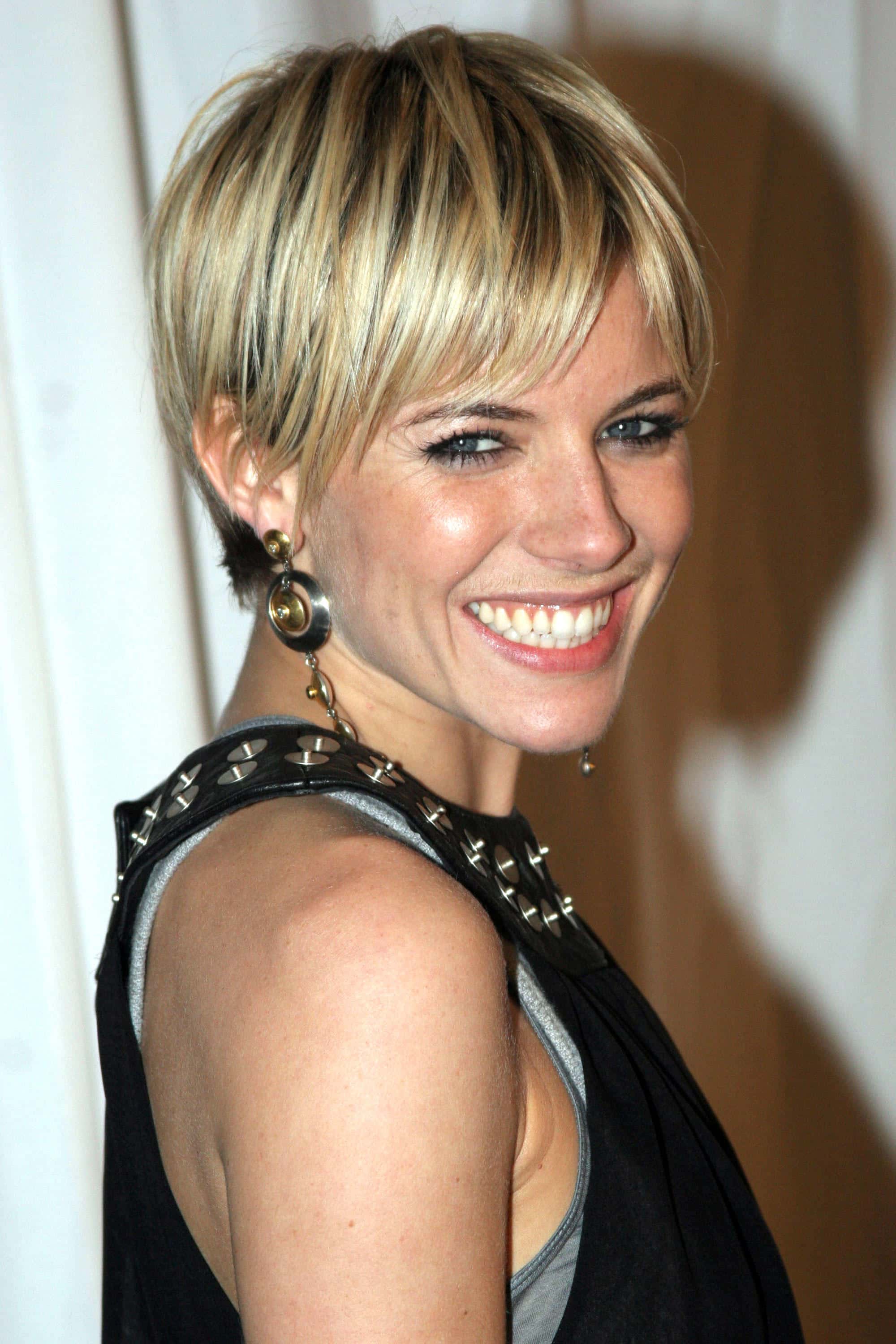 The best short hairstyles for the season best short hairstyles 17 photo
