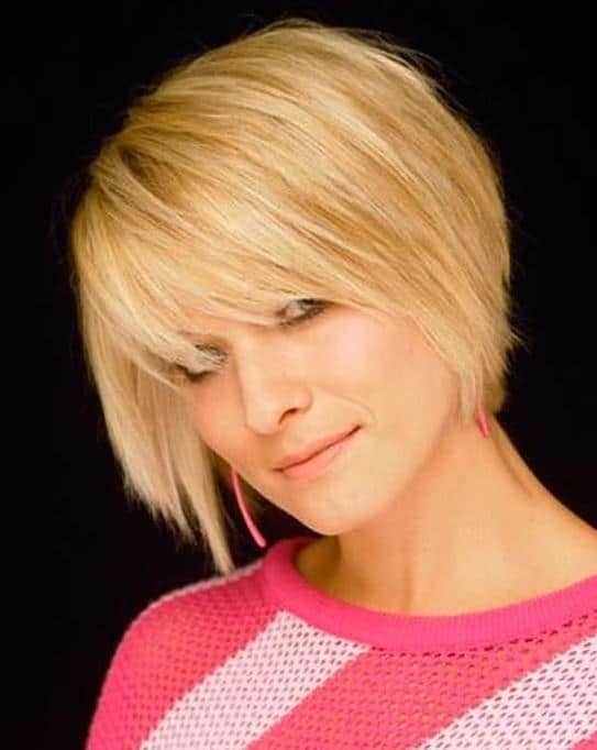 Short hairstyles for women with straight hair short hairstyles for women with straight hair 5 photo