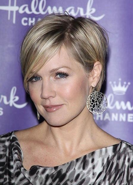 Celebrity short haircuts unnamed file 9 photo