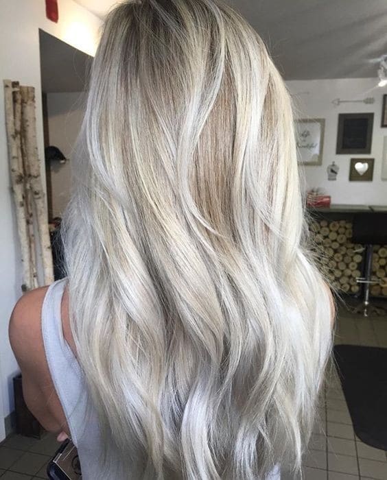Wavy Long Hair - Balayage Silver Ash Blonde