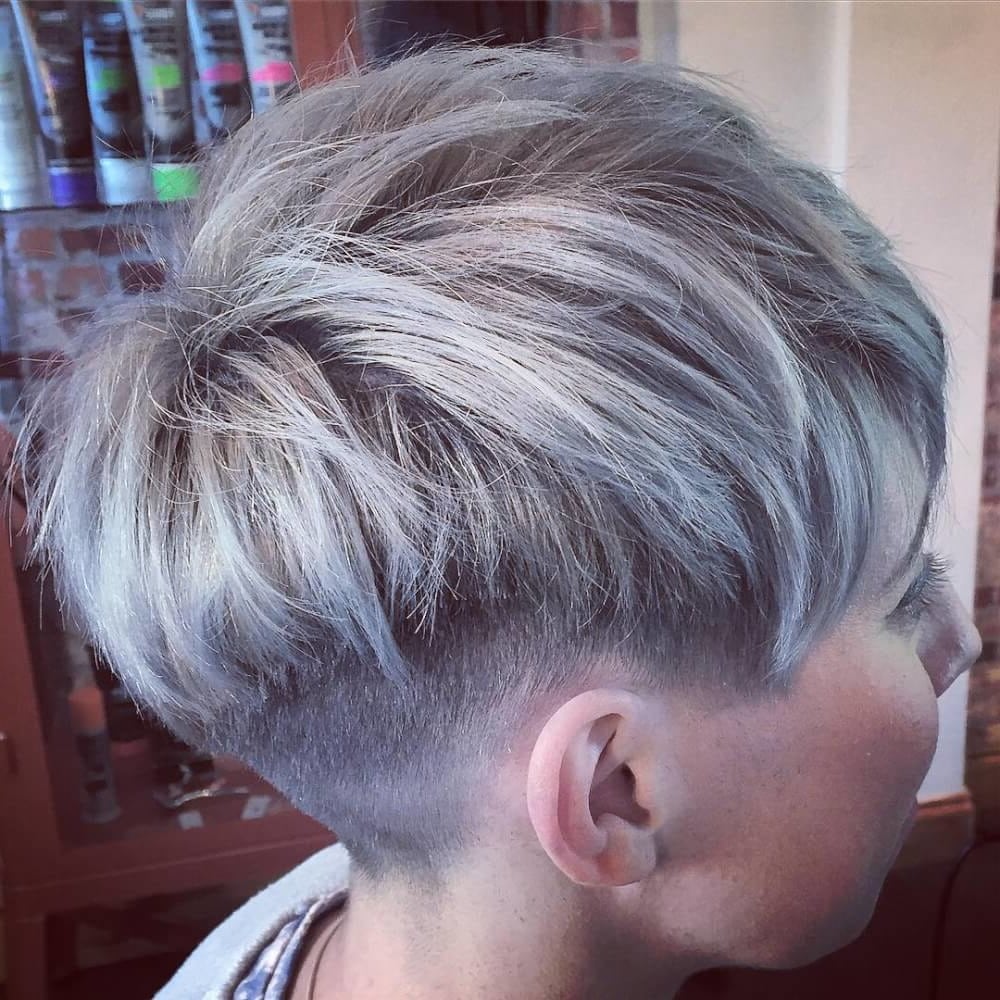 50 Stunning Silver Gray Hair Color Ideas You Will Love 2020