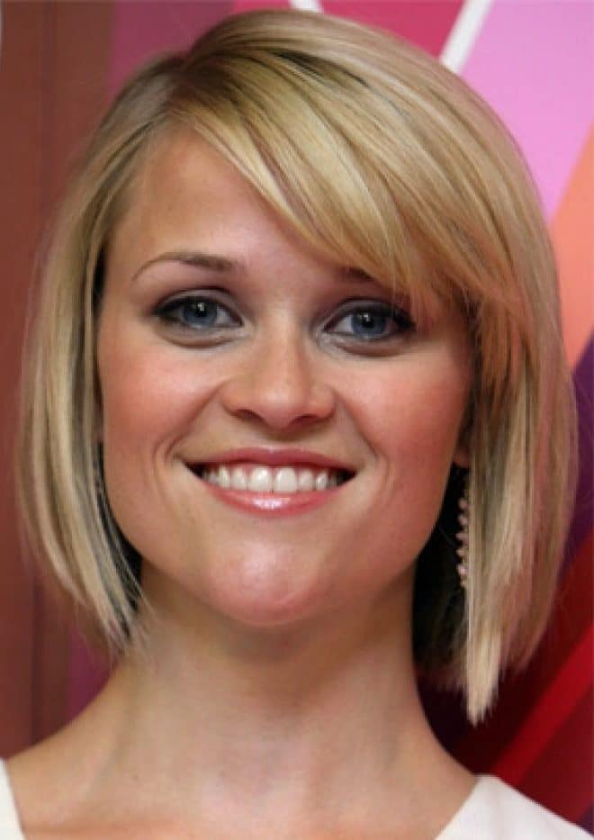 38 short layered bob haircuts with side swept bangs that