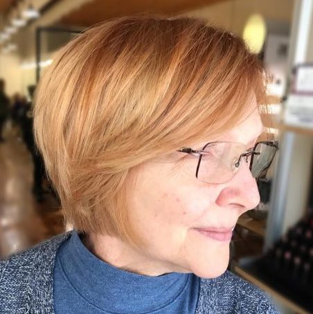 Short hairstyles for over 50 with glasses