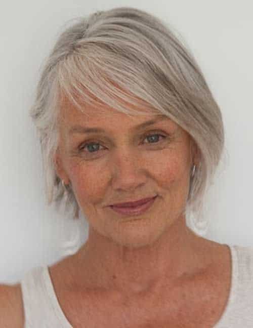 Low maintenance short hairstyles for older women