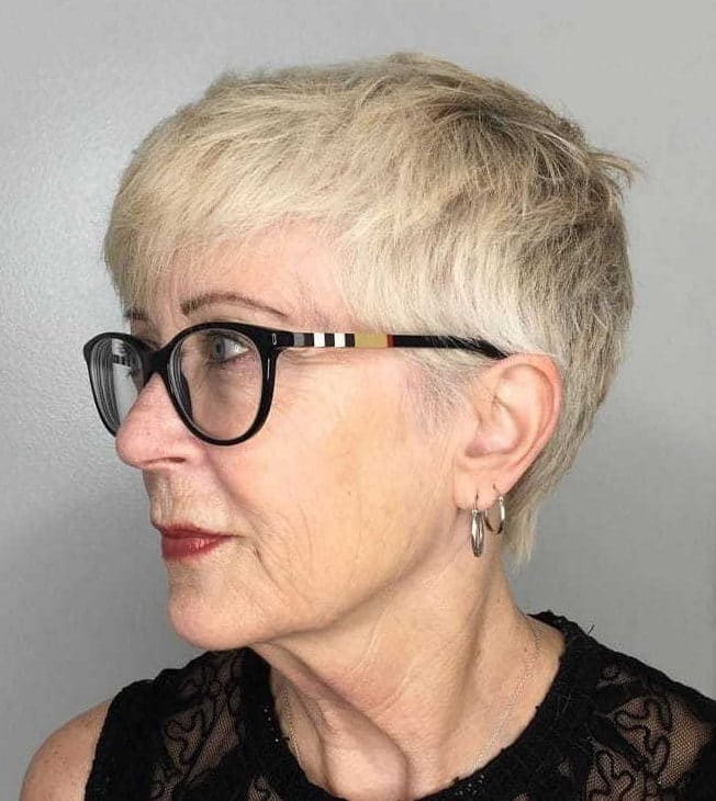 Short hairstyles for women over 60 with glasses