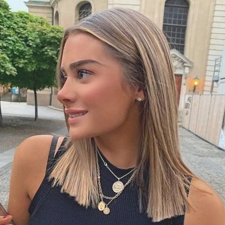 12 Best Shoulder Length Hairstyles For Women 2021 Short Hair Models